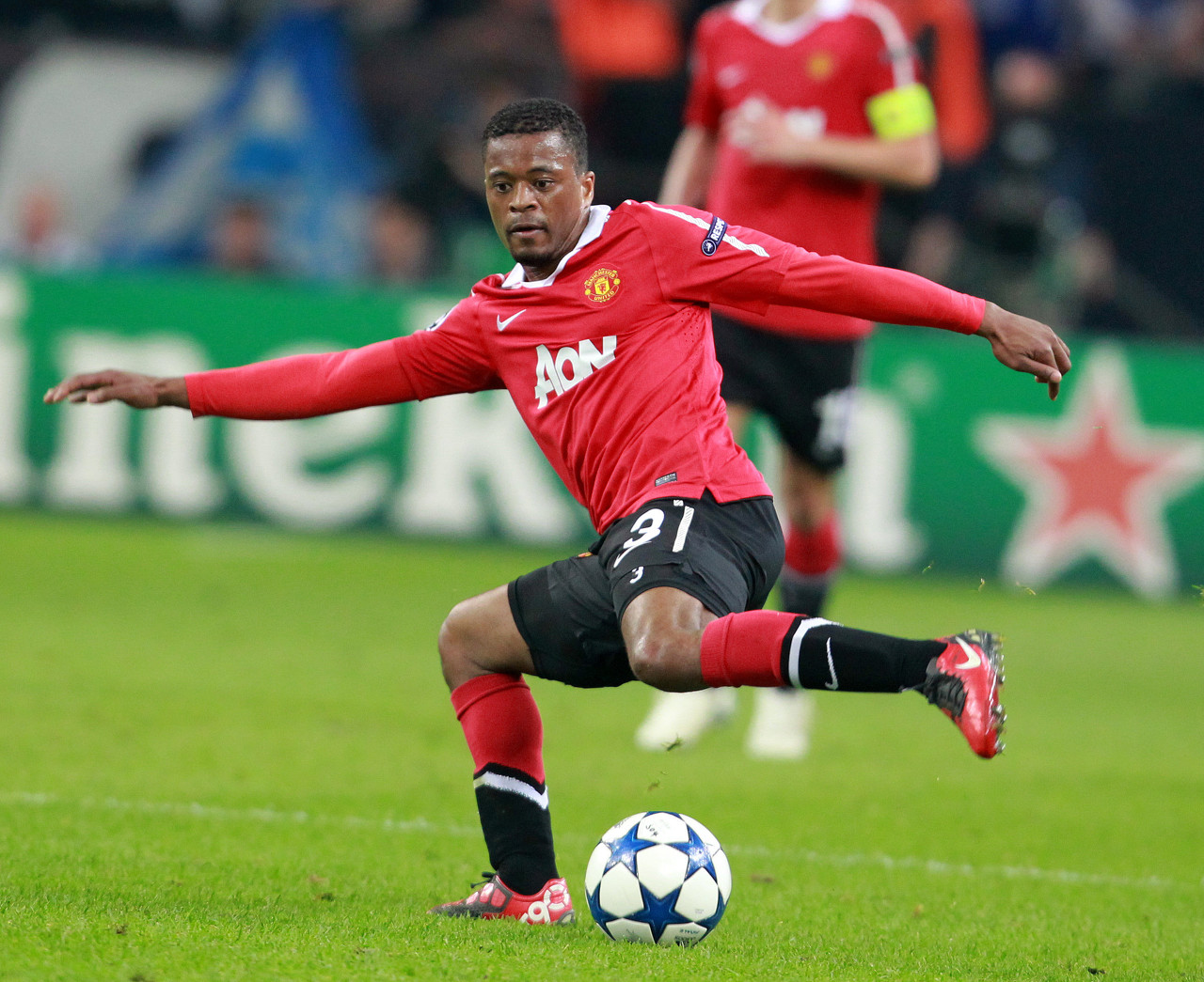 完成了对红 完成了对红